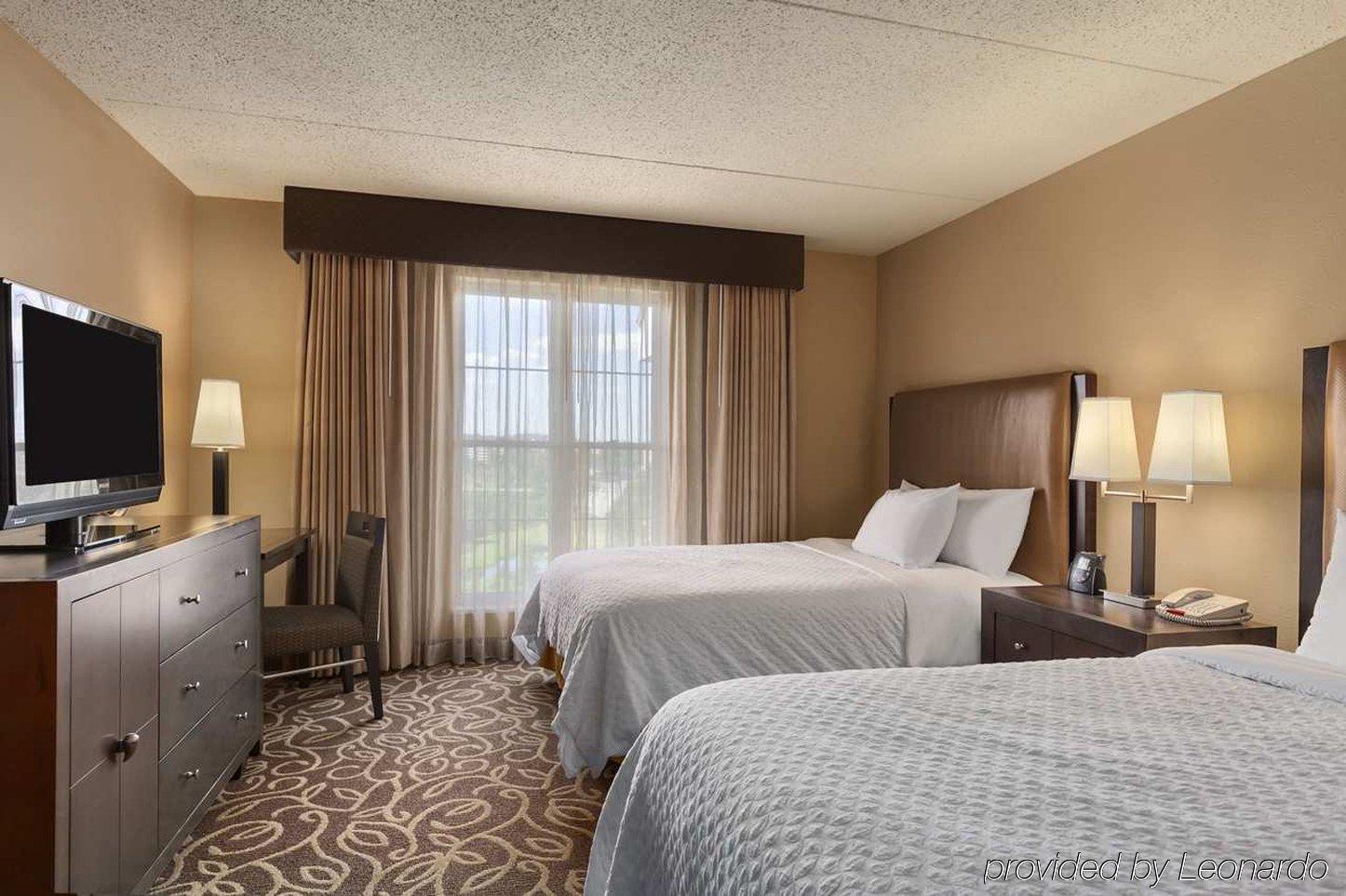 Embassy Suites Pittsburgh - International Airport Coraopolis Ngoại thất bức ảnh